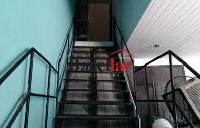 Imagem: O depósito possui 100m² de Área e está localizado em Tijuca