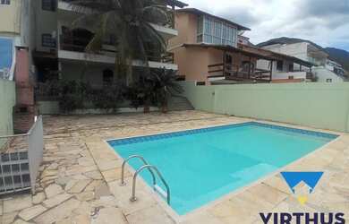 Imagem: A casa em condomínio possui 4 Dormitórios, 5 Banheiros, 2