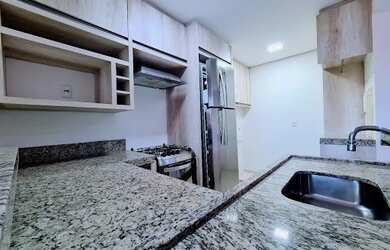 Imagem: O apartamento possui 3 Dormitórios, 2 Banheiros, 2 Vagas na