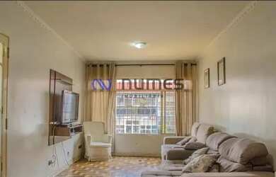 Imagem: A casa possui 4 Dormitórios, 4 Banheiros, 3 Vagas na garagem