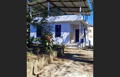 Imagem: A casa possui 3 Dormitórios, 3 Banheiros, 3 Vagas na garagem