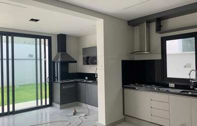 Imagem 6: Casa Valinhos. Piscina, Churrasqueira, Ar-condicionadoe160m² de Área