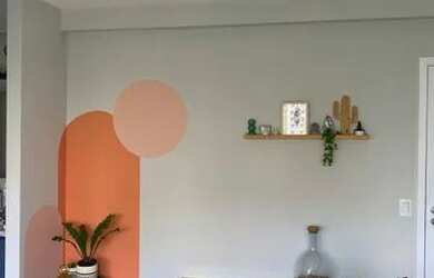 Imagem: O apartamento possui 1 Dormitório, 1 Banheiro, 1 Vaga na garagem