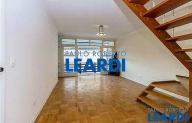 Imagem: A casa em condomínio possui 3 Dormitórios, 4 Banheiros, 2