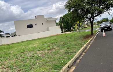 Imagem 3: Lote/Terreno para venda possui 500 metros quadrados em Recreio das Acácias...