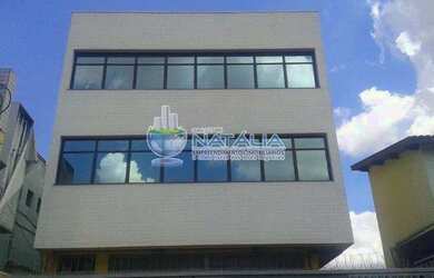 Imagem: O depósito possui 870m² de Área e está localizado em Vila