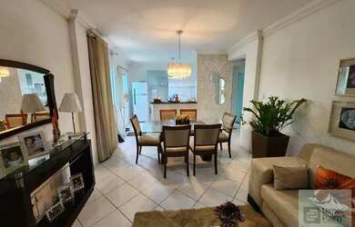 Imagem: O apartamento possui 2 Dormitórios, 2 Banheiros, 103m² de