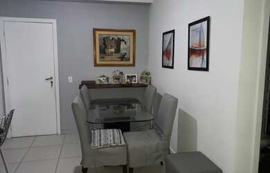 Imagem: O apartamento possui 2 Dormitórios, 2 Banheiros, 1 Vaga na