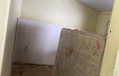 Imagem 4: Alugo kit net. Varanda, 1 Banheiroe1 Dormitório