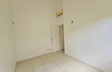 Imagem 9: Casa Condomínio Viita Club próximo a área de lazer e portaria