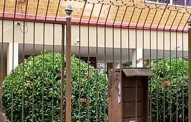 Imagem: O apartamento possui 1 Dormitório, 1 Banheiro, 1 Vaga na garagem