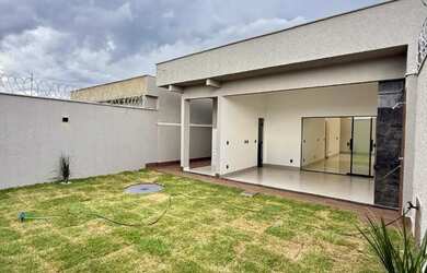 Imagem 10: VENDO CASA NA ARUANA. 2 Banheirose3 Dormitórios