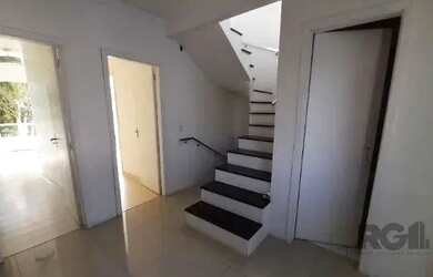 Imagem 8: Casa em Hípica. Churrasqueira, Varanda, 128m² de Áreae2 Vagas na garagem