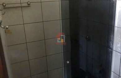 Imagem 6: CASA RAPOSOS - ALUGUEL. Churrasqueira, 230m² de Áreae4 Vagas na garagem