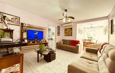 Imagem: O apartamento possui 3 Dormitórios, 2 Banheiros, 2 Vagas na