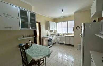 Imagem 7: Apartamento à venda com 3 Quartos, 140m² no Centro