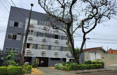 Imagem: A kitnet possui 1 Dormitório, 1 Banheiro, 1 Vaga na garagem