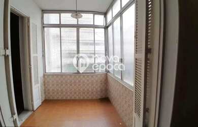 Imagem: O apartamento possui 3 Dormitórios, 3 Banheiros e 140m² de