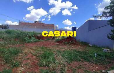 Imagem: O terreno possui 250m² de Área e está localizado em Centro