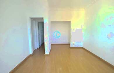 Imagem: O apartamento possui 2 Dormitórios, 2 Banheiros, 65m² de Área