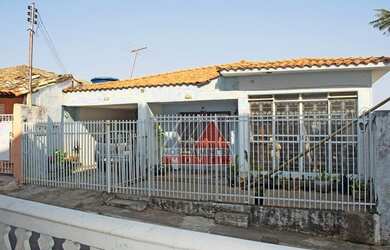 Imagem 1: Casa Padrão para Venda em Centro Santa Luzia-MG - 400