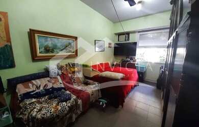 Imagem: A kitnet possui 1 Dormitório, 1 Banheiro, 28m² de Área e