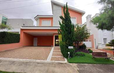 Imagem: A casa possui 5 Dormitórios, 5 Banheiros, 5 Vagas na garagem