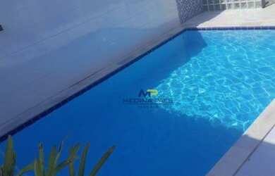 Imagem: A casa em condomínio possui 2 Dormitórios, 2 Banheiros, 3