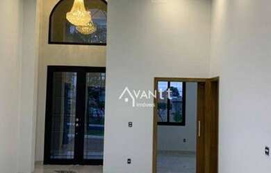 Imagem 2: Casa Village La Montagne. Piscina, Churrasqueira, 225m² de Áreae2 Vagas...