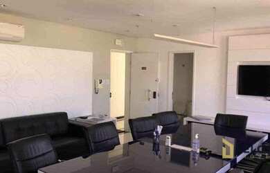 Imagem: O depósito possui 2 Vagas na garagem, 85m² de Área e está