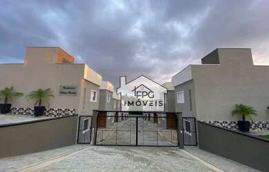 Imagem: A casa em condomínio possui 2 Dormitórios, 2 Banheiros, 1