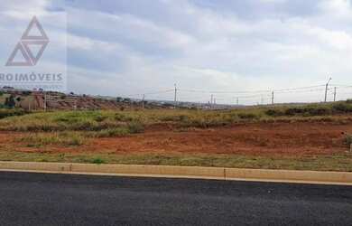 Imagem: O terreno possui 390m² de Área e está localizado em Jardim