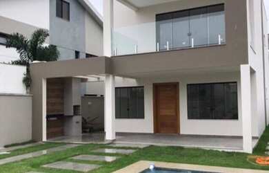 Imagem: A casa em condomínio possui 4 Dormitórios, 5 Banheiros, 4