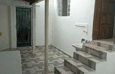 Imagem: A casa possui 2 Dormitórios, 1 Banheiro, 50m² de Área e