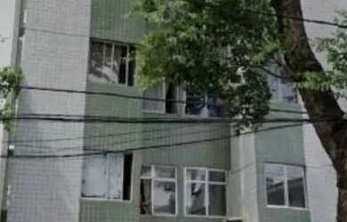 Imagem: A kitnet possui 1 Dormitório, 1 Banheiro, 1 Vaga na garagem