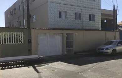 Imagem: A casa possui 2 Dormitórios, 1 Banheiro e está localizado