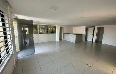 Imagem 2: LOJAO 400m2 NO COSTA AZUL