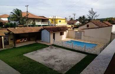 Imagem: O apartamento possui 3 Dormitórios, 1 Banheiro, 1 Vaga na garagem