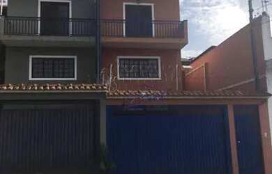 Imagem: A casa possui 3 Dormitórios, 4 Banheiros, 4 Vagas na garagem