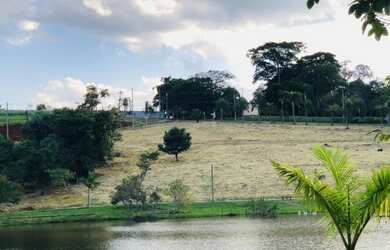 Imagem 3: Lindo Terreno em condominio fechado em atibaia