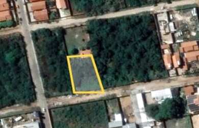 Imagem: O terreno possui 420m² de Área e está localizado em Jóquei