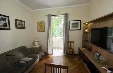 Imagem: O apartamento possui 2 Dormitórios, 2 Banheiros e 75m² de