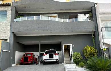 Imagem: A casa em condomínio possui 3 Dormitórios, 3 Banheiros, 2