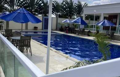 Imagem: O apartamento possui 2 Dormitórios, 1 Banheiro, 1 Vaga na garagem