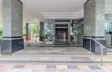 Imagem 4: NA MELHOR PARTE DA MARQUES DO POMBAL, MOINHOS DE VENTO