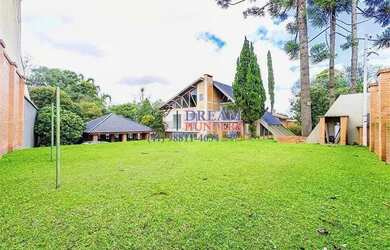 Imagem 14: Seu Refúgio dentro de Curitiba, Casa com 4 Quartos 2 suítes , Bairro...