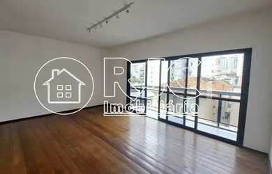 Imagem: O apartamento possui 3 Dormitórios, 3 Banheiros, 2 Vagas na