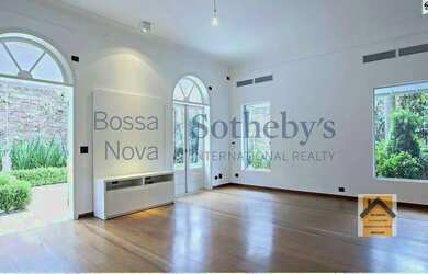 Imagem 4: Casa Alto Padrão para Venda em Jardim Guedala São Paulo-SP