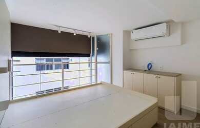 Imagem 12: Studio nunca habitado 28,44 , com mezanino e pé direito alto 3,40, em...