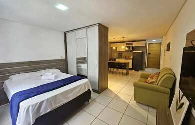 Imagem: O apartamento possui 1 Dormitório, 1 Banheiro, 1 Vaga na garagem